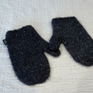 Roots Charcoal Knit Mittens